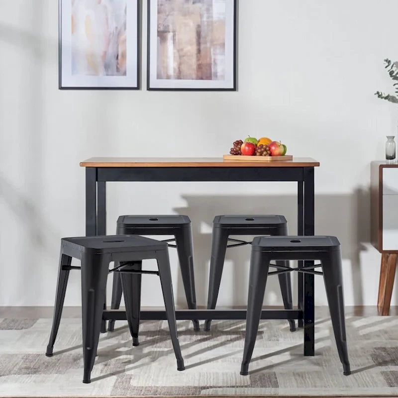 Tabourets de bar industriels en métal sans dossier de 45,7 cm, empilables, lot de 4