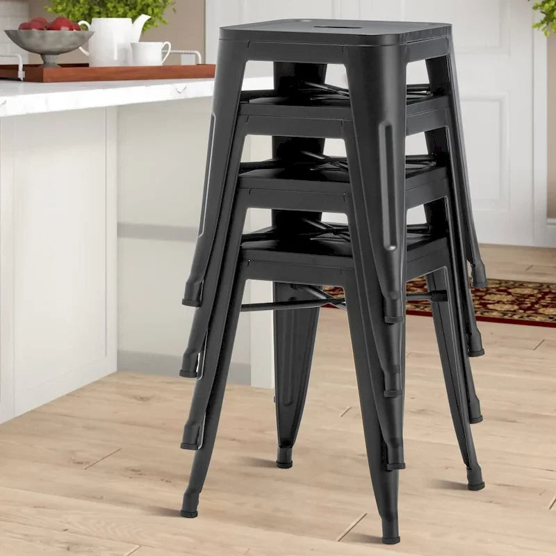 Tabourets de bar industriels en métal sans dossier de 45,7 cm, empilables, lot de 4
