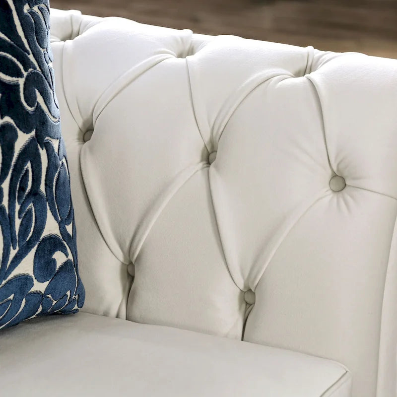 Canapé Glam White en tissu, accoudoirs roulés, capitonné